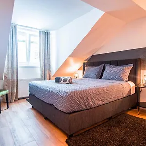 Apartment Royal Haus Des Meeres, Wien